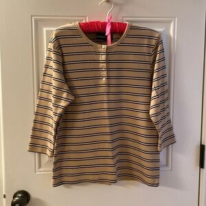 Erika pull over shirt